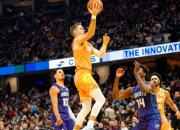 开云足球直播-尼日利亚男篮完胜黄蜂，米切尔打破历史纪录