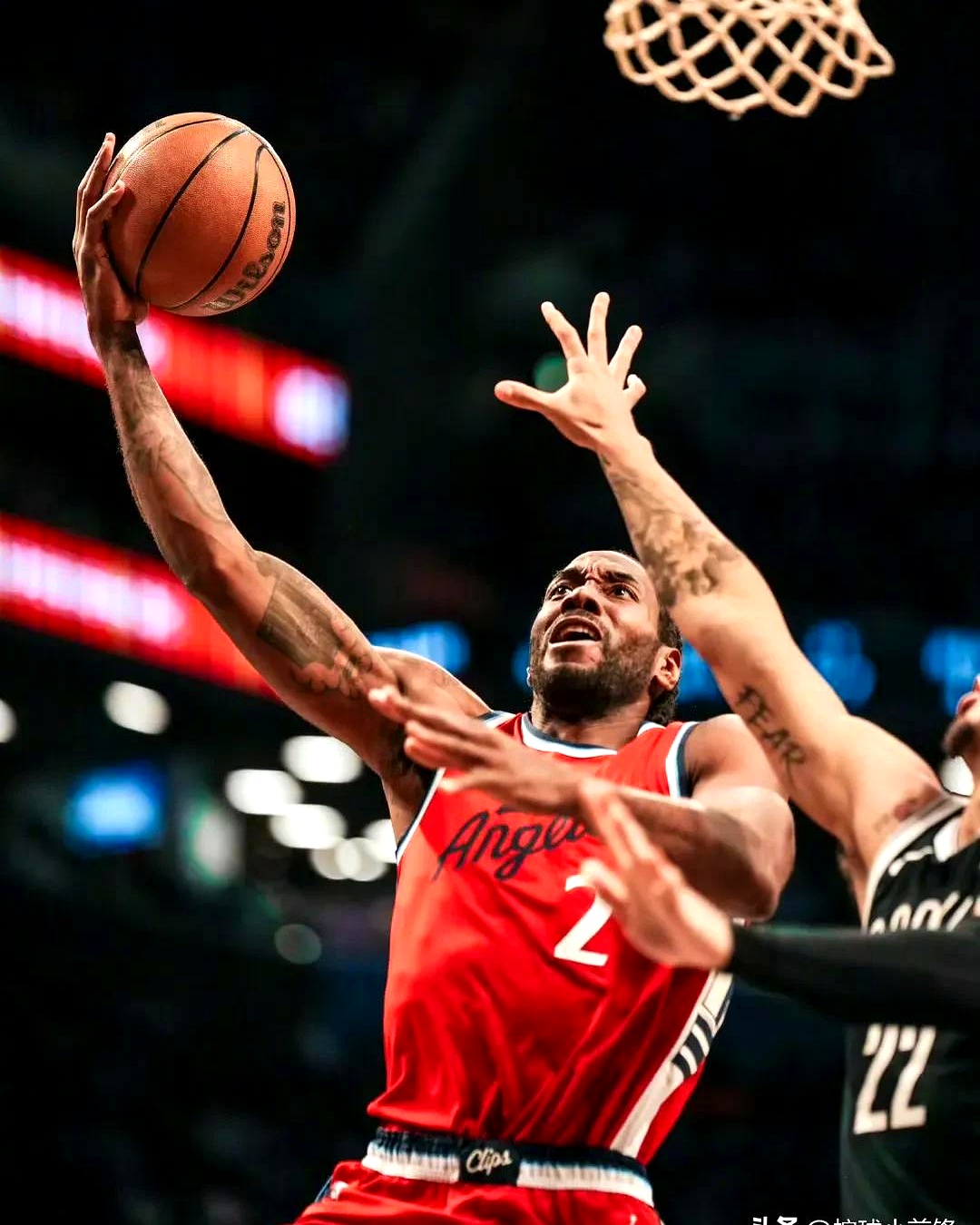 关于灰熊逆转篮网，伦纳德高光表现的信息