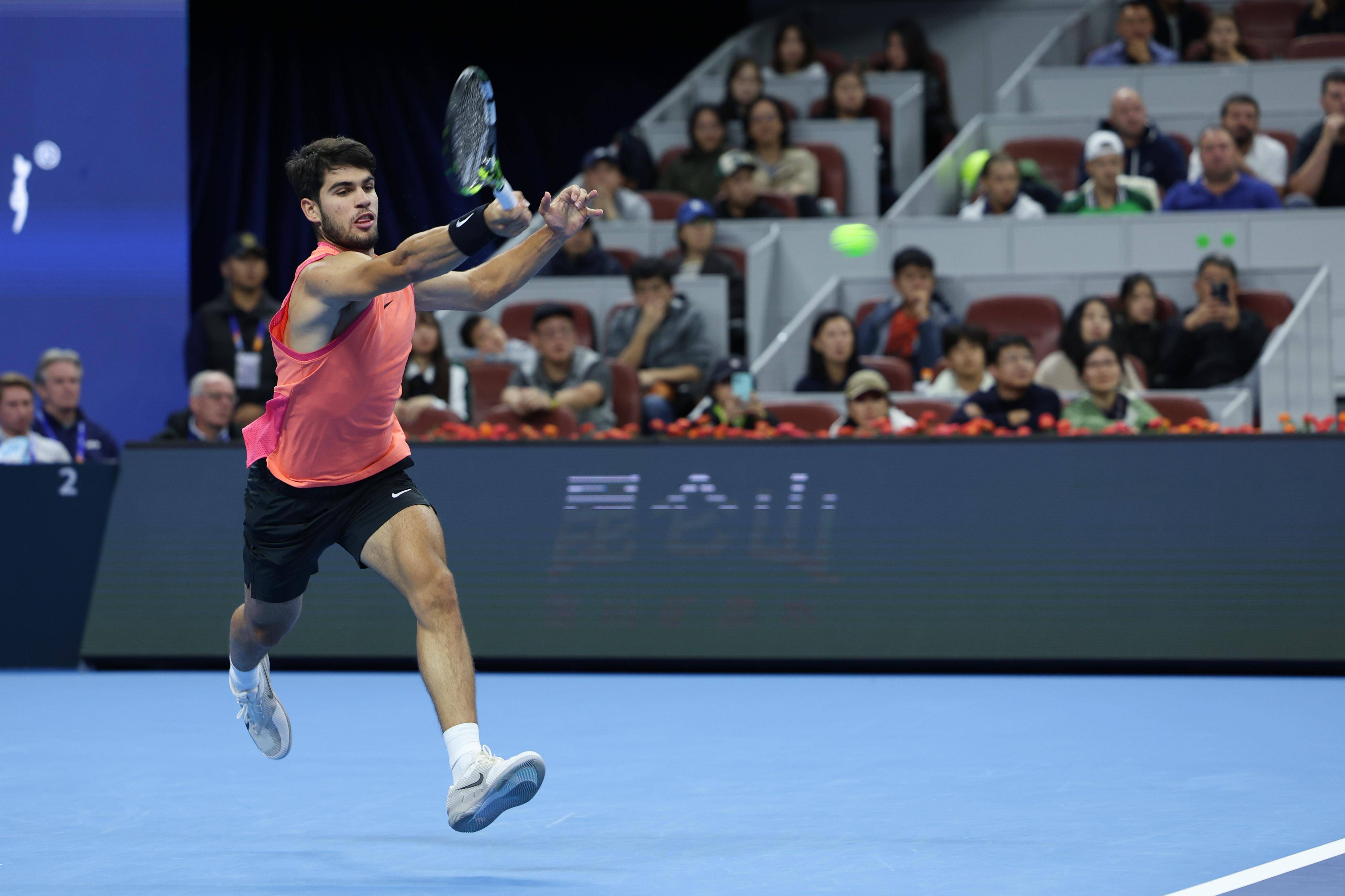 联合杯力克年终总决赛，阿尔卡拉斯关键制胜的简单介绍