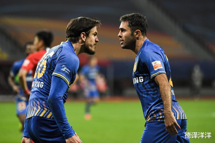 关于华沙德比战激烈，双方狭路相逢的信息