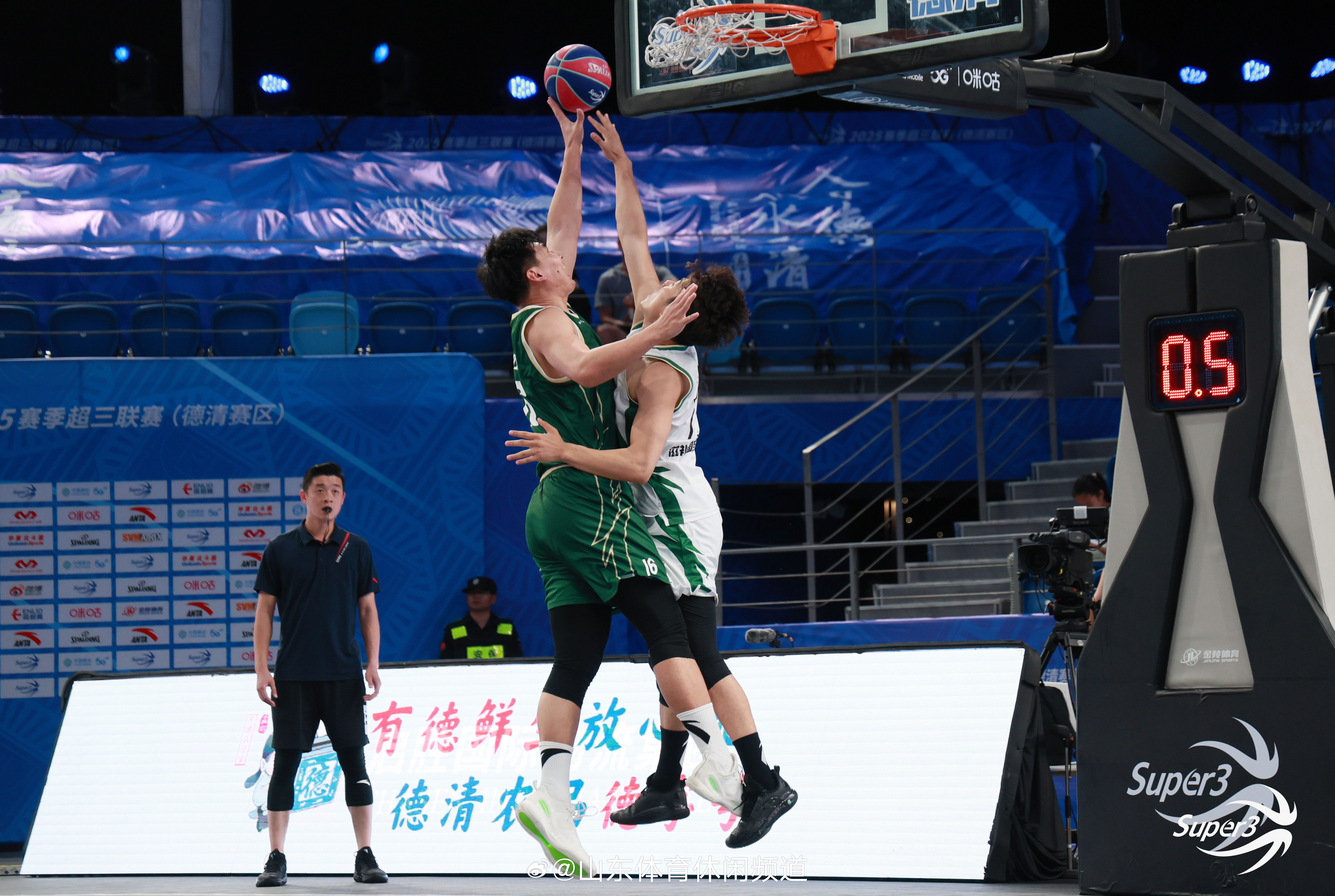 强队对抗，比赛持续白热化的简单介绍