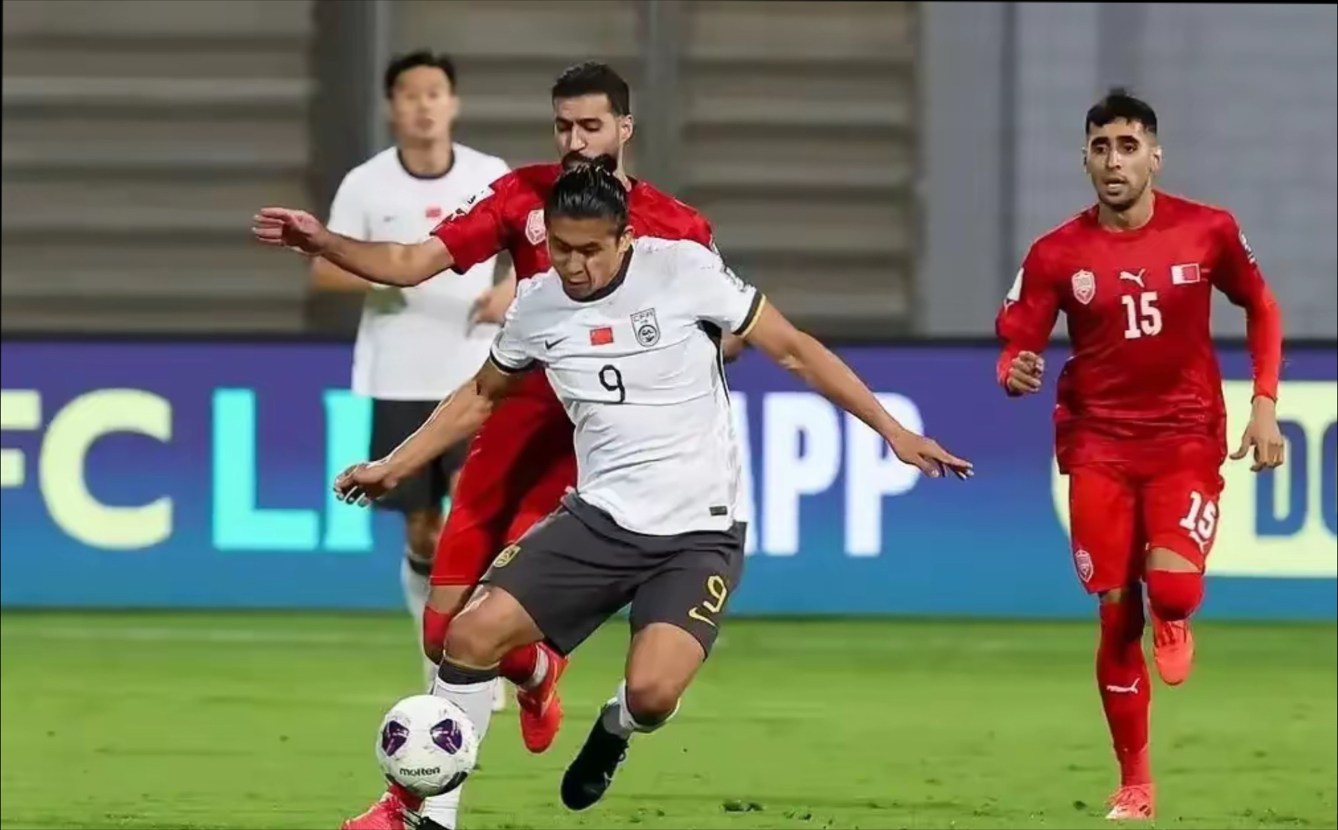 关于卡利亚里客场爆冷，意外击败对手的信息