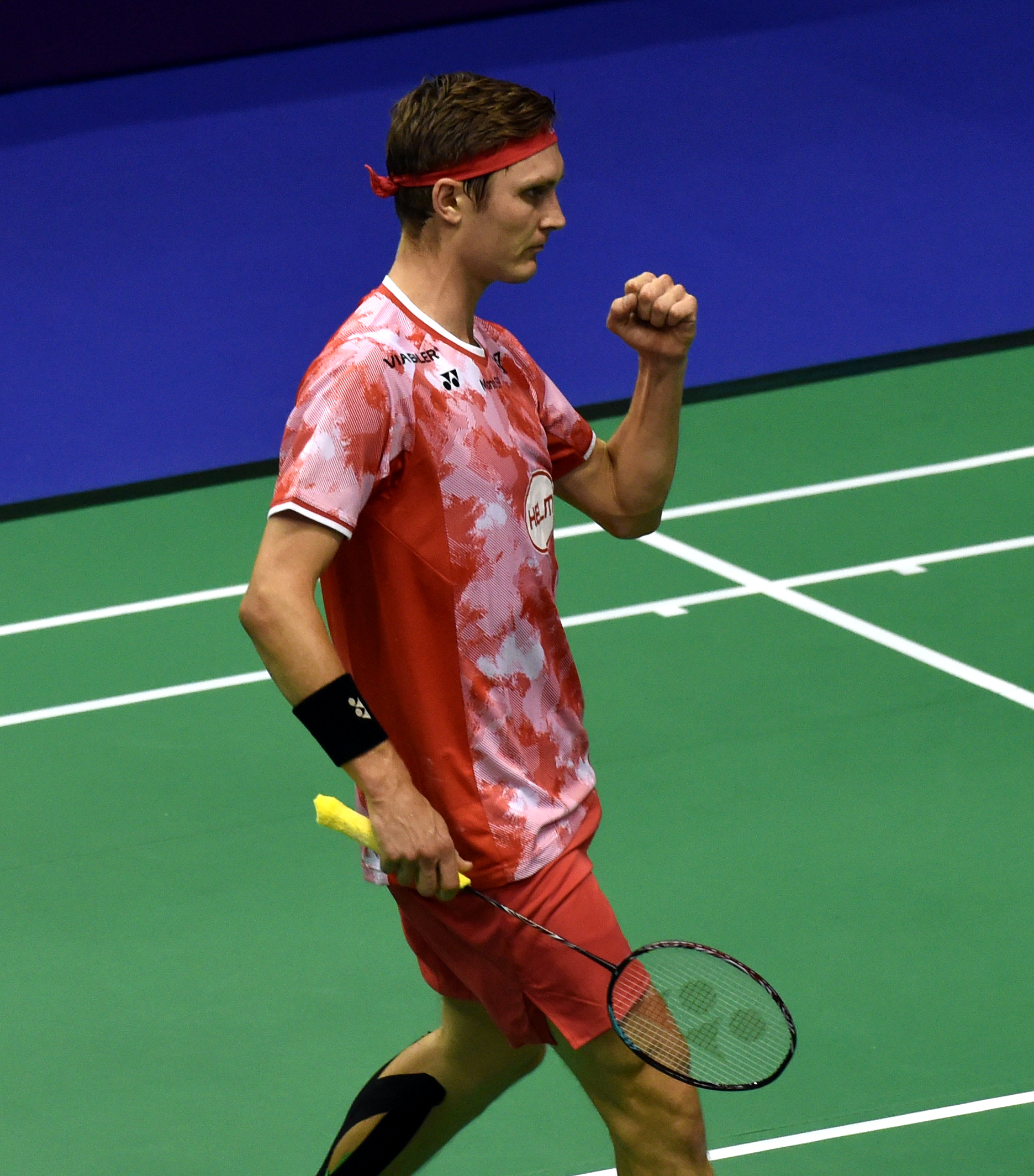 包含法国队轻取德国队，安赛龙高光表现的词条