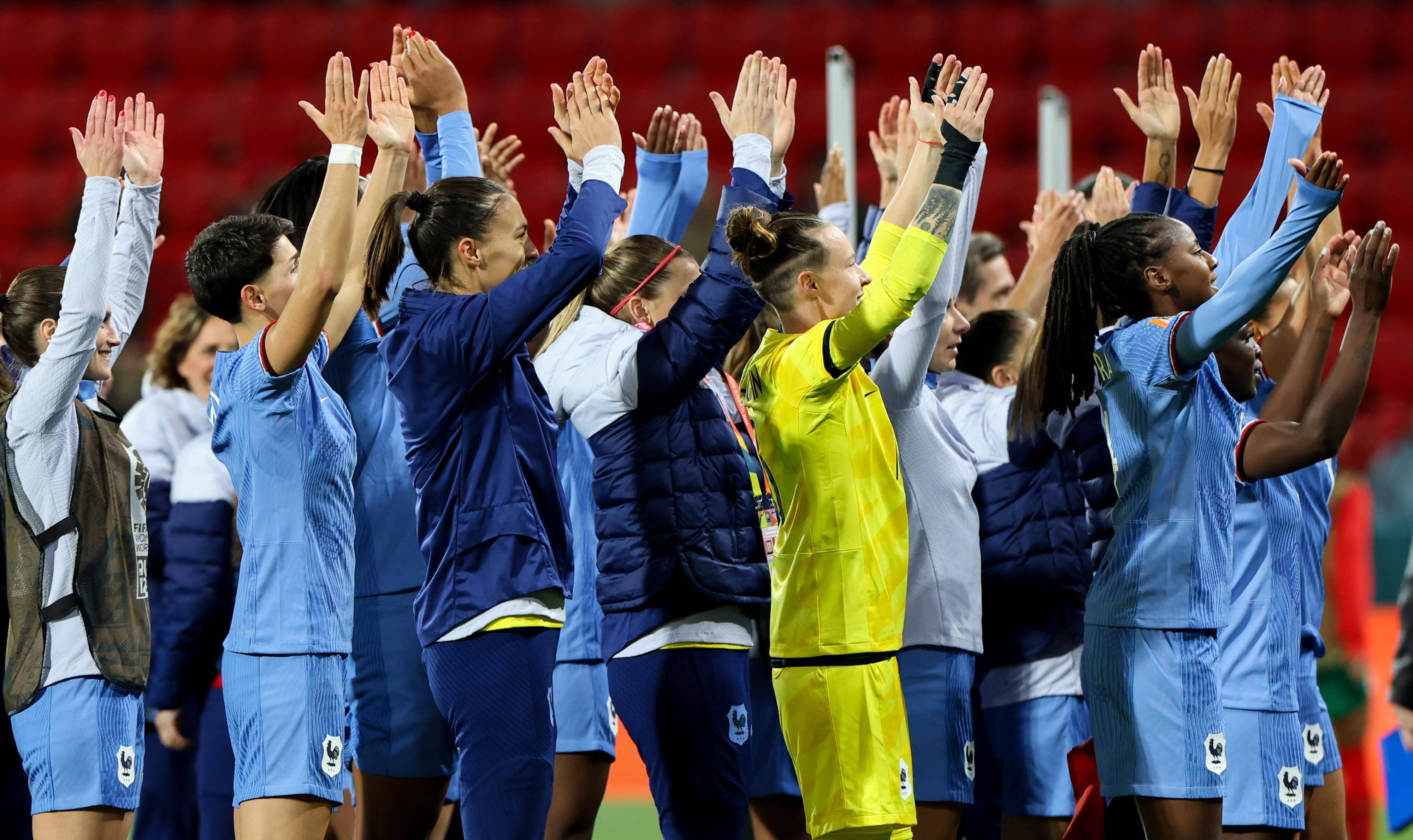 韩国女足力争晋级，迎接挑战！