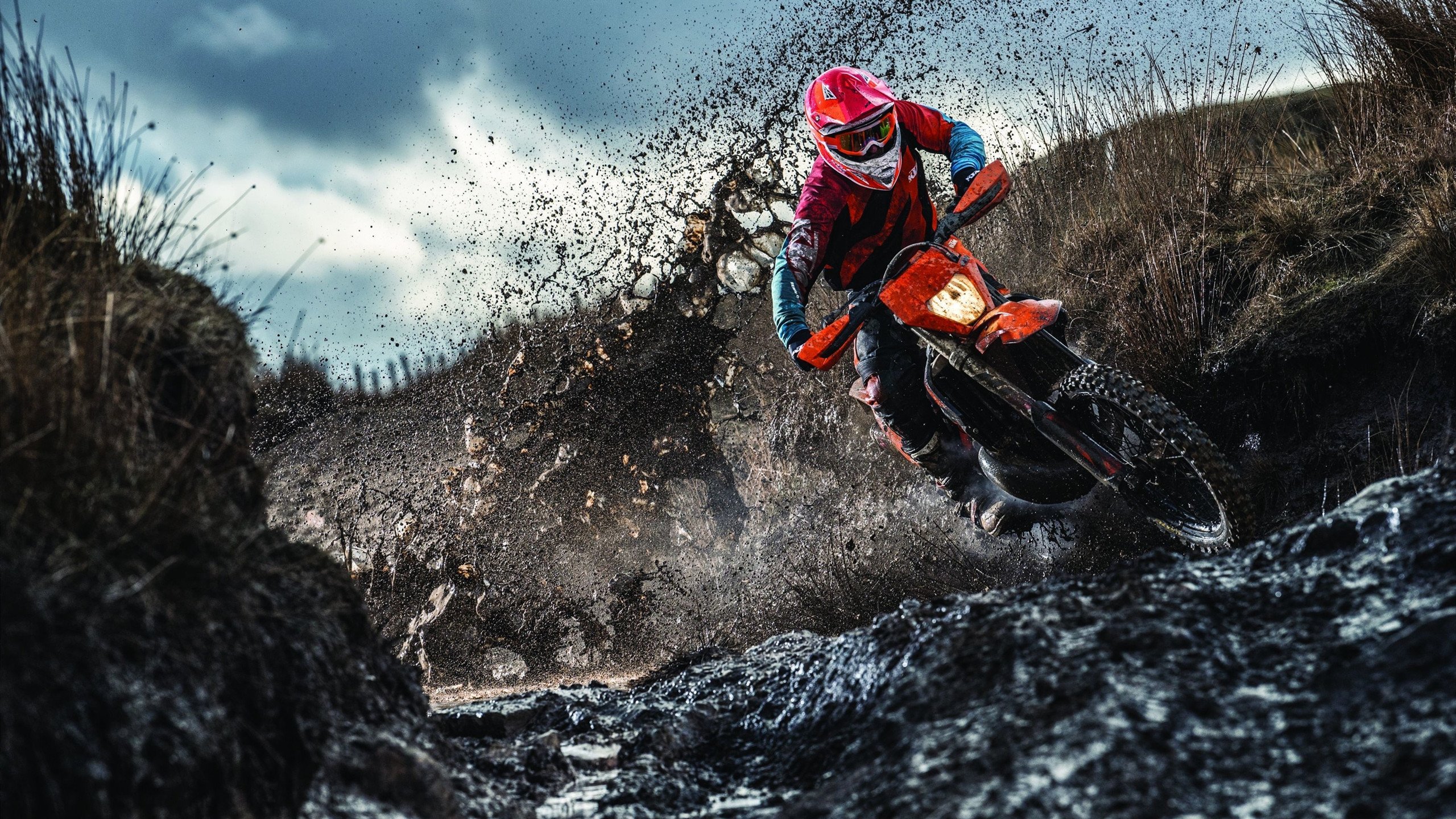 洪都拉斯掀翻新西兰，凯恩防守端锁死对手，战术纪律铸就冷门